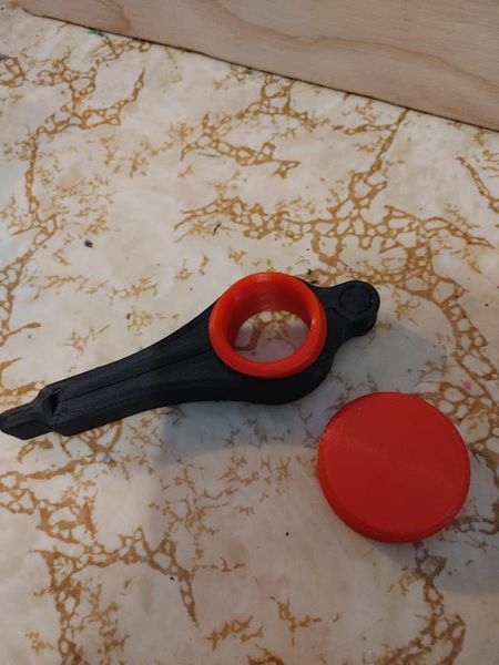 bagclip with opening - cover off